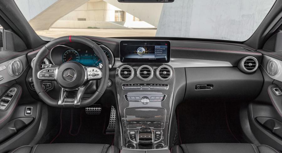 Торпедо Mercedes-AMG C43 4Matic (W205) 2018 года  (WW) (фото 18 из 40)